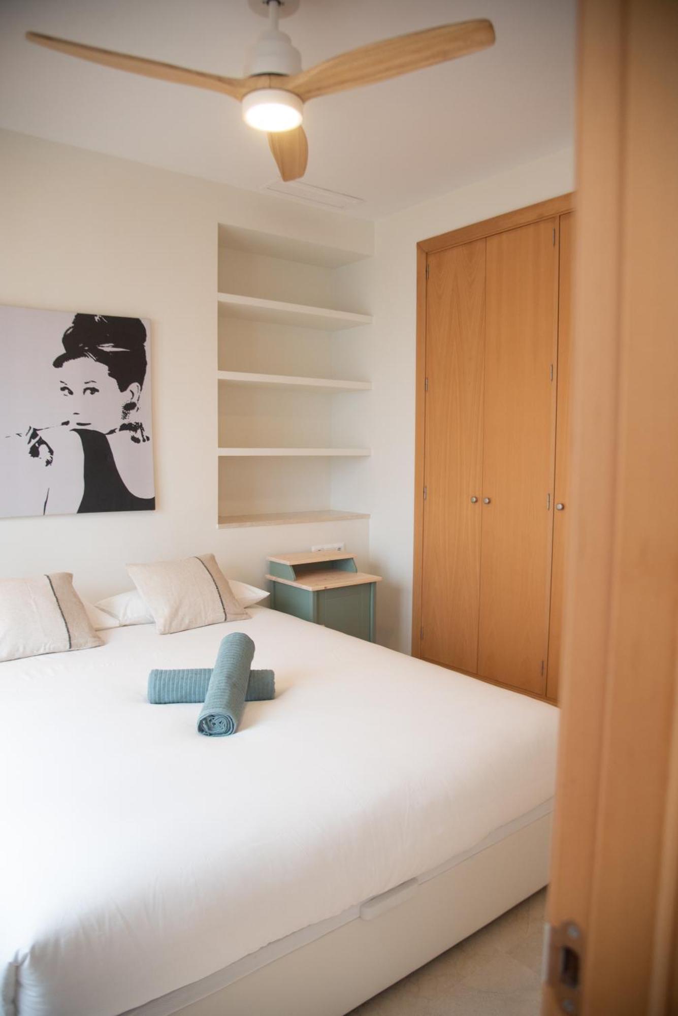 Tentudia Charming Apartments With Private Roof-Top Or Patio In San Bernardo By Ocityzen Sevilla Exteriér fotografie