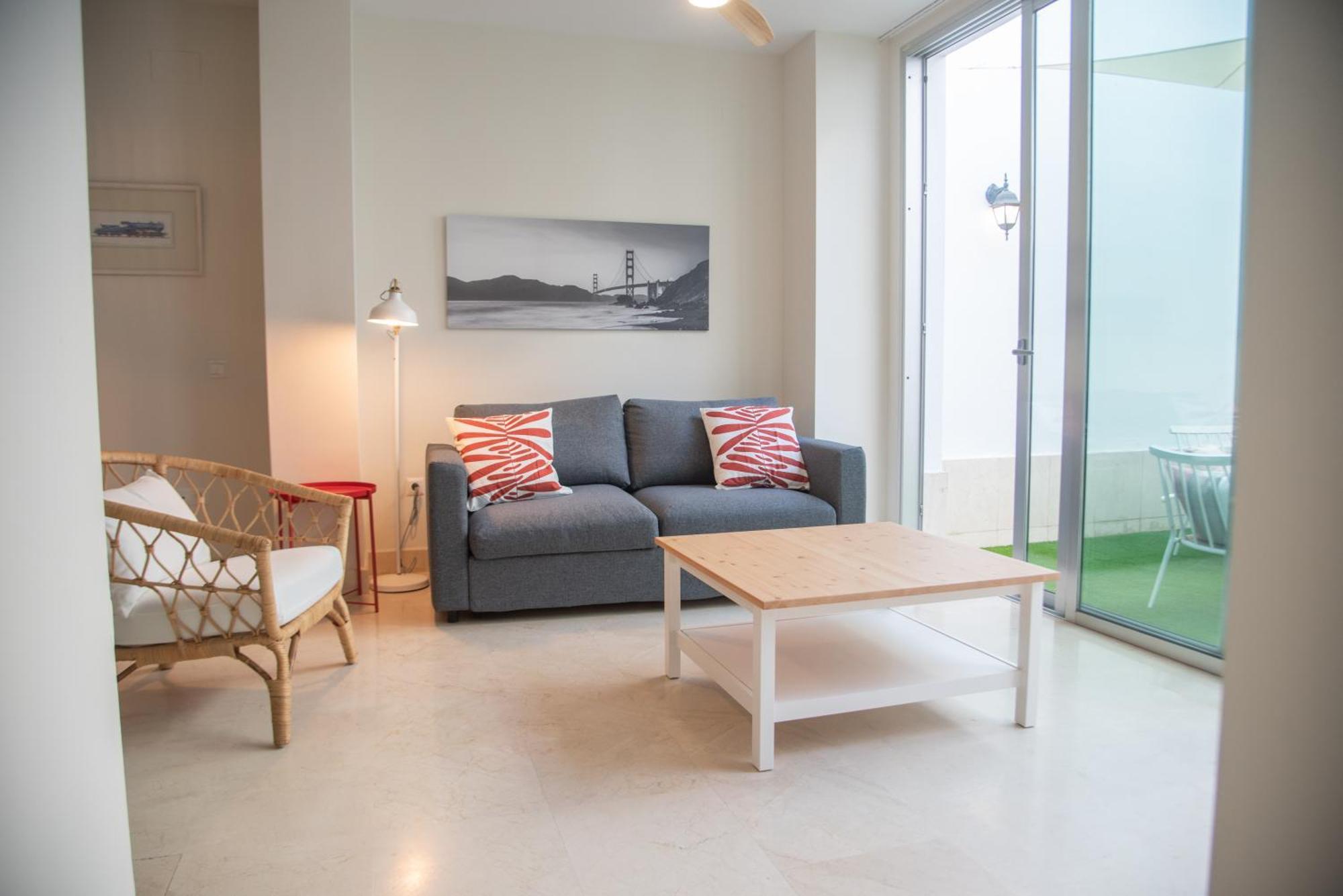 Tentudia Charming Apartments With Private Roof-Top Or Patio In San Bernardo By Ocityzen Sevilla Exteriér fotografie