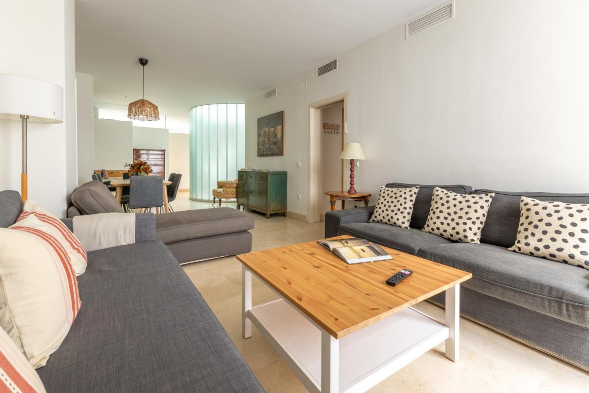 Tentudia Charming Apartments With Private Roof-Top Or Patio In San Bernardo By Ocityzen Sevilla Exteriér fotografie