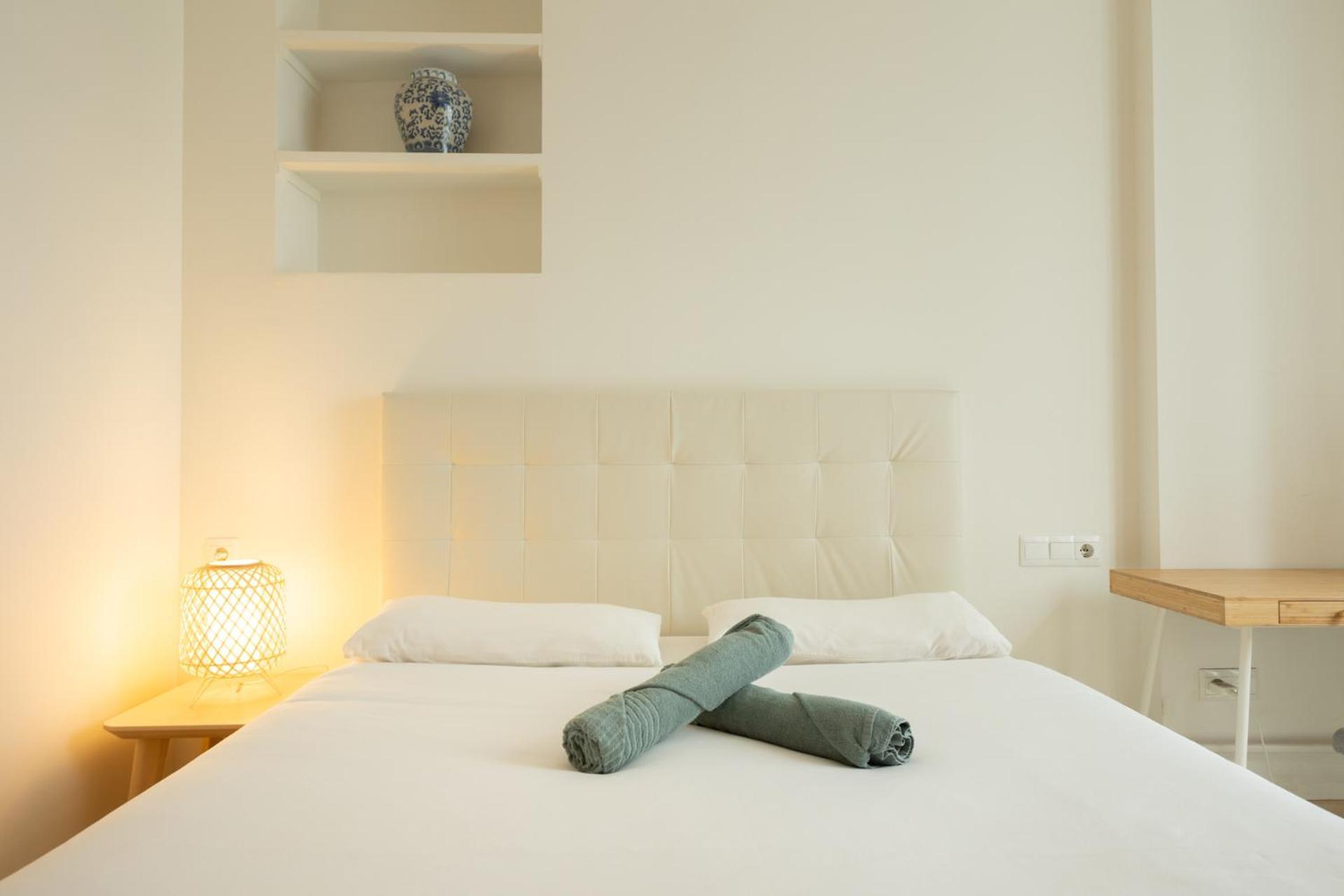 Tentudia Charming Apartments With Private Roof-Top Or Patio In San Bernardo By Ocityzen Sevilla Exteriér fotografie