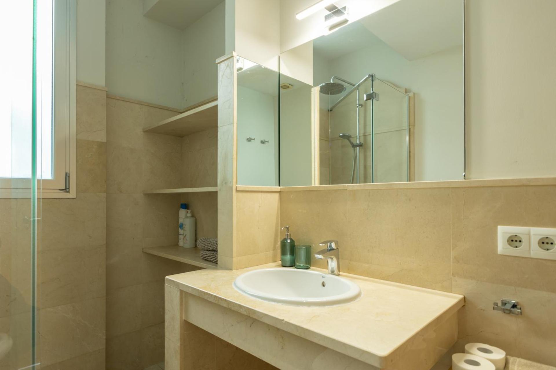 Tentudia Charming Apartments With Private Roof-Top Or Patio In San Bernardo By Ocityzen Sevilla Exteriér fotografie
